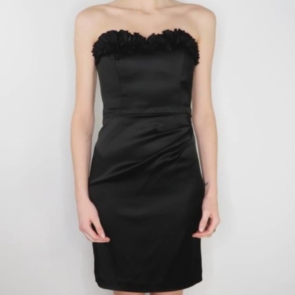 White House Black Market Black Elegant Strapless Mini Cocktail Dress size 00